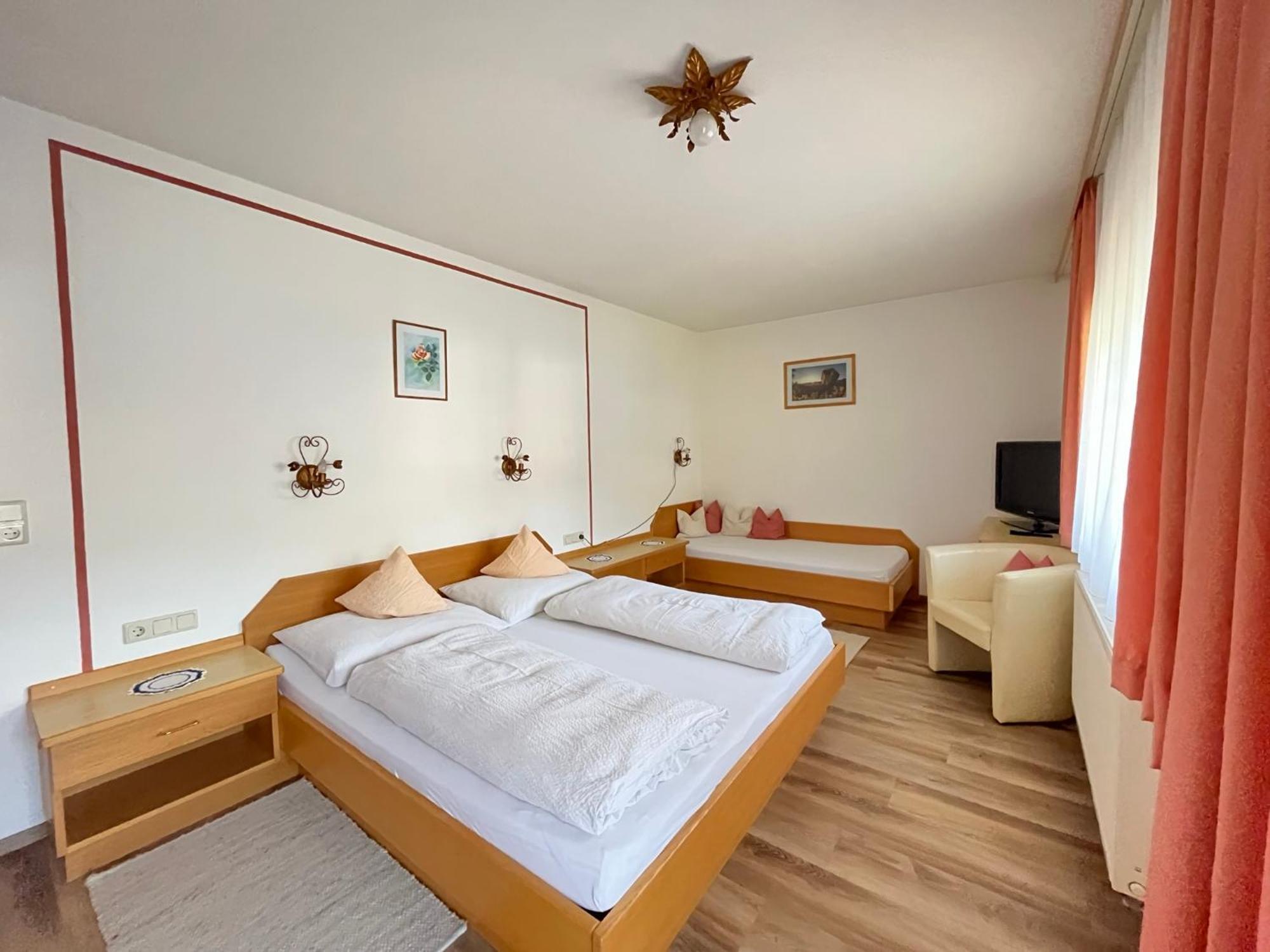 Am Doerfl Apartment Tux Bagian luar foto
