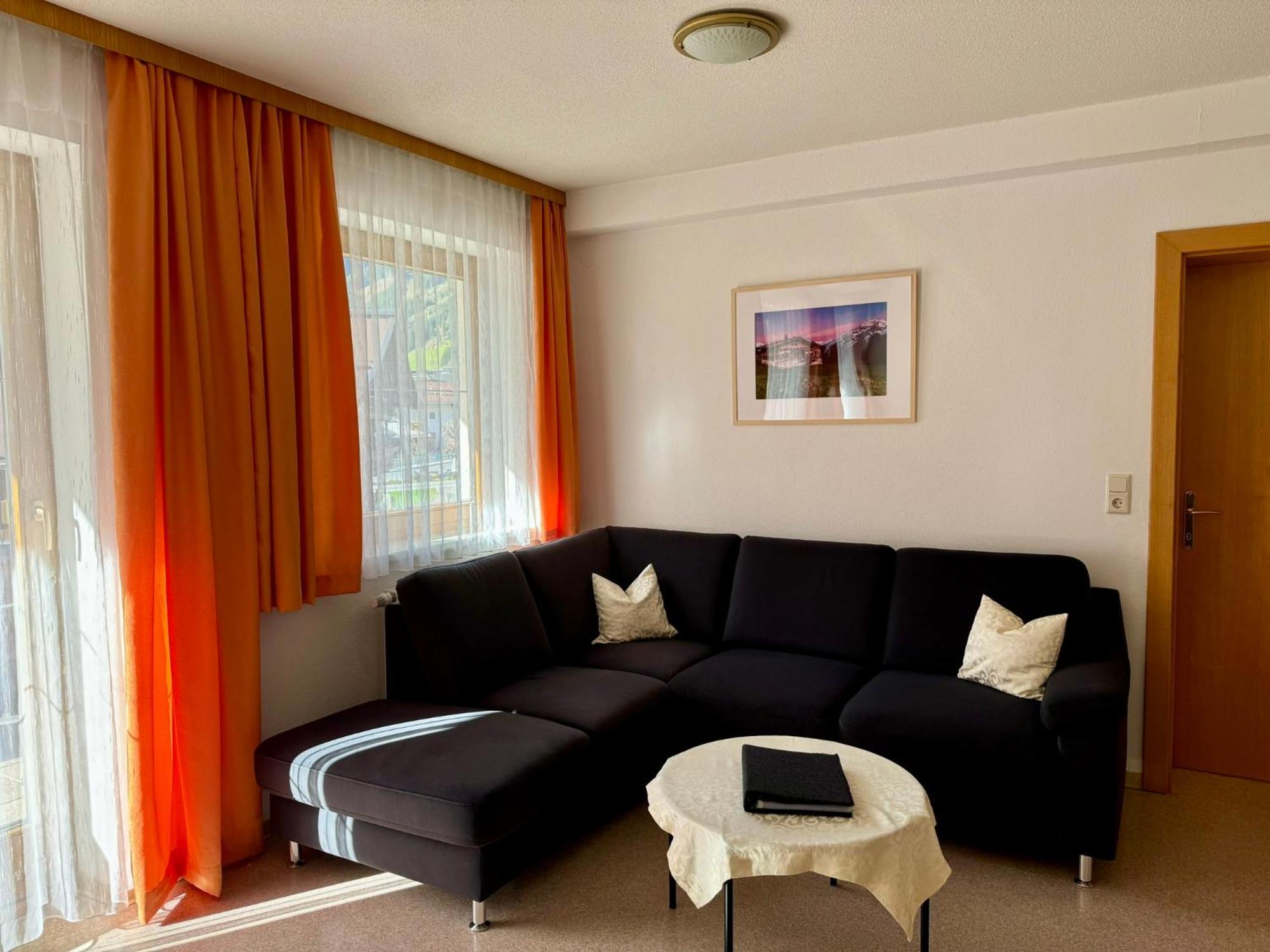 Am Doerfl Apartment Tux Bagian luar foto