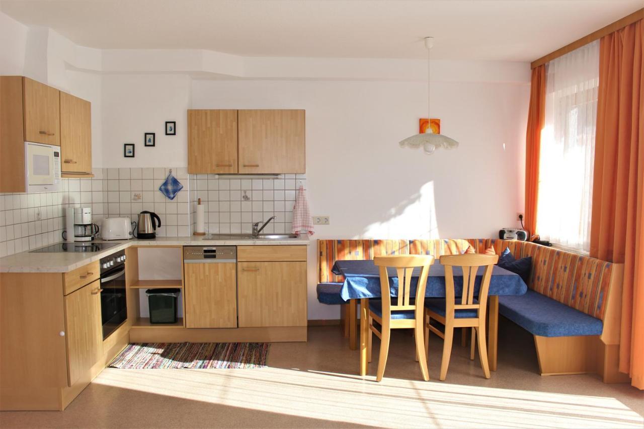 Am Doerfl Apartment Tux Bagian luar foto